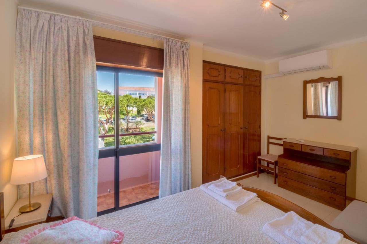 Apartamento Sao Pedro Do Mar Quarteira Luaran gambar